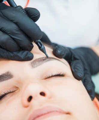 Microblading shading is the ultimate solution for perfect, natural-looking eyebrows. This technique creates a 3D effect by combining hair-like strokes with soft shading.